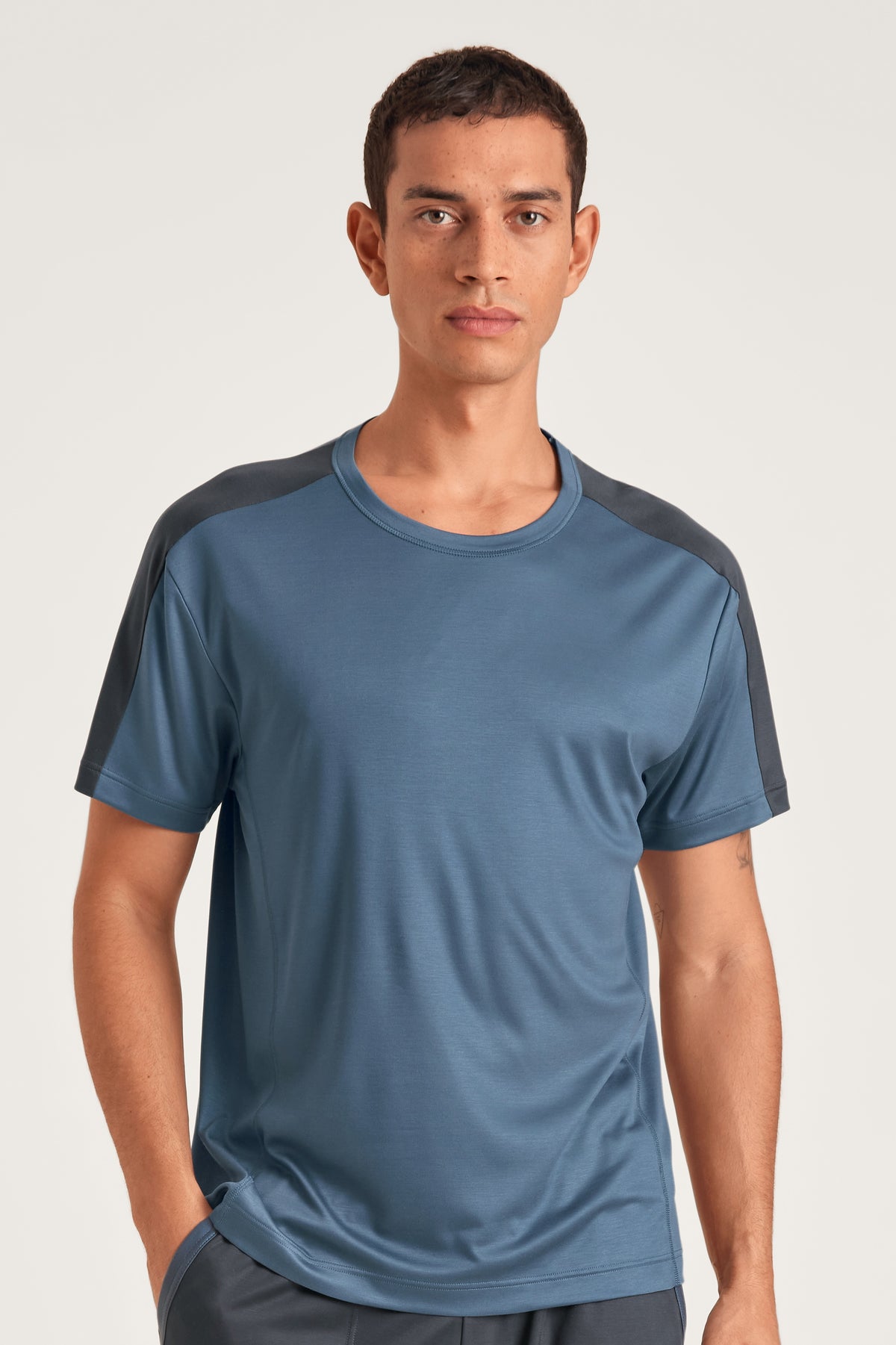 chemise à manches courtes DEEPSLEEPWEAR Cooling - indigo vintage (CALIDA 457)