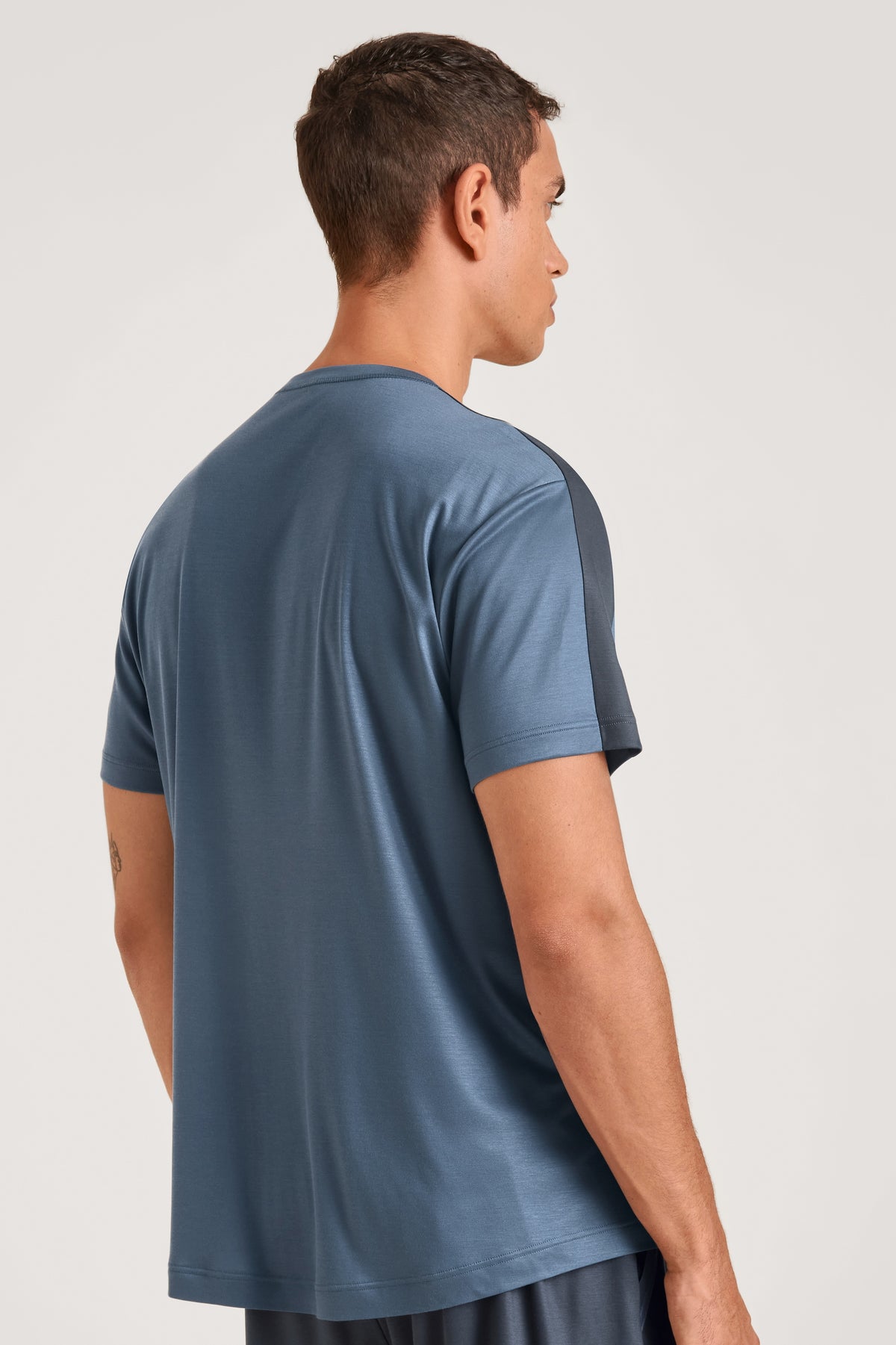 chemise à manches courtes DEEPSLEEPWEAR Cooling - indigo vintage (CALIDA 457)