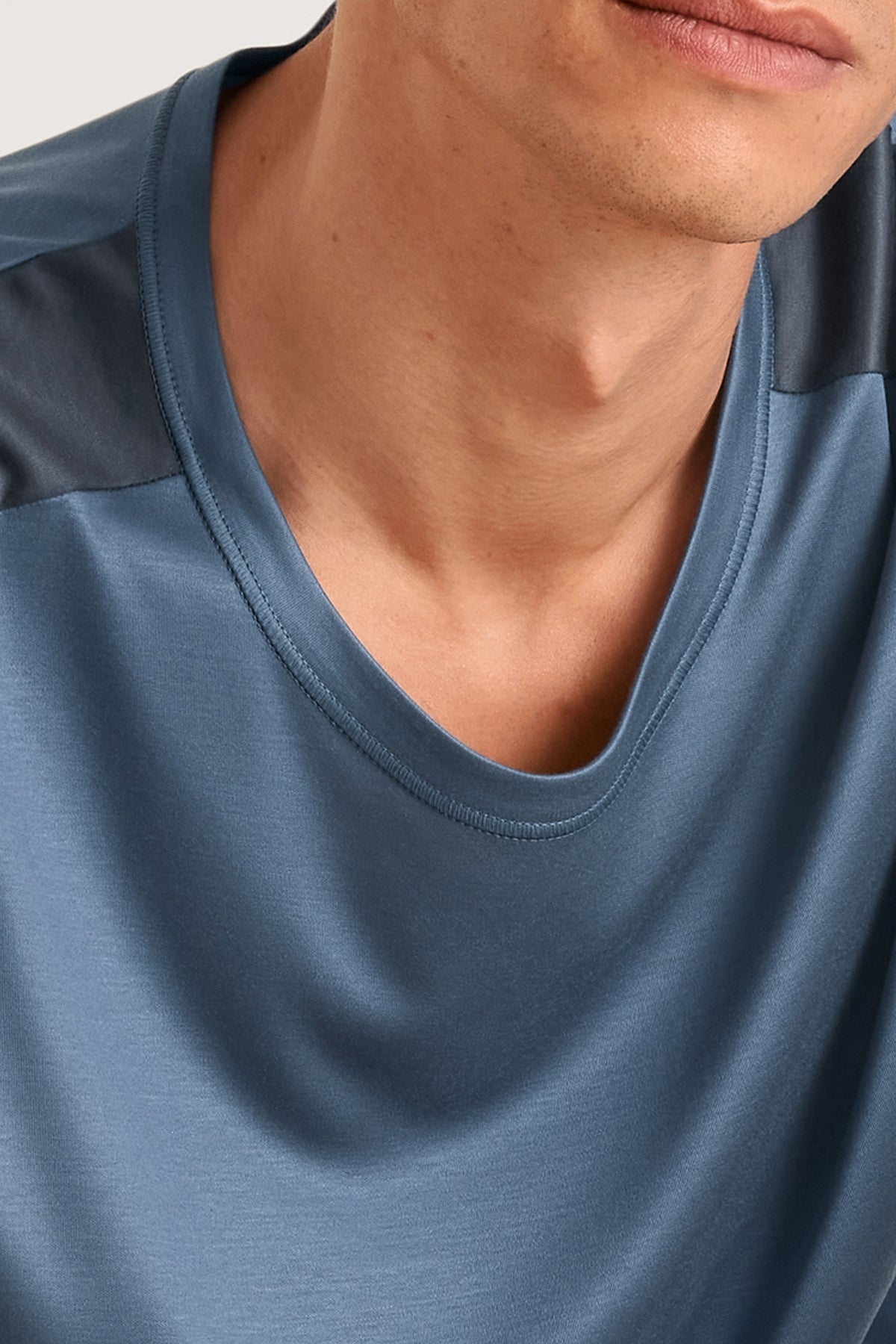 chemise à manches courtes DEEPSLEEPWEAR Cooling - indigo vintage (CALIDA 457)