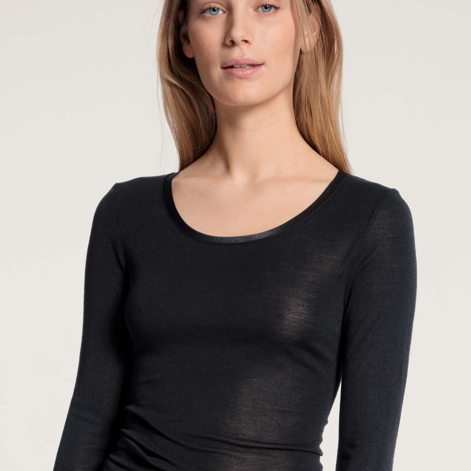قميص بأكمام طويلة، خط رقبة مستدير، TRUE CONFIDENCE