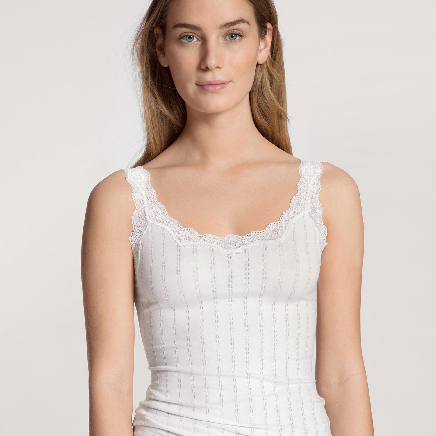 Top mit Nadelstreifen, ETUDE TOUJOURS