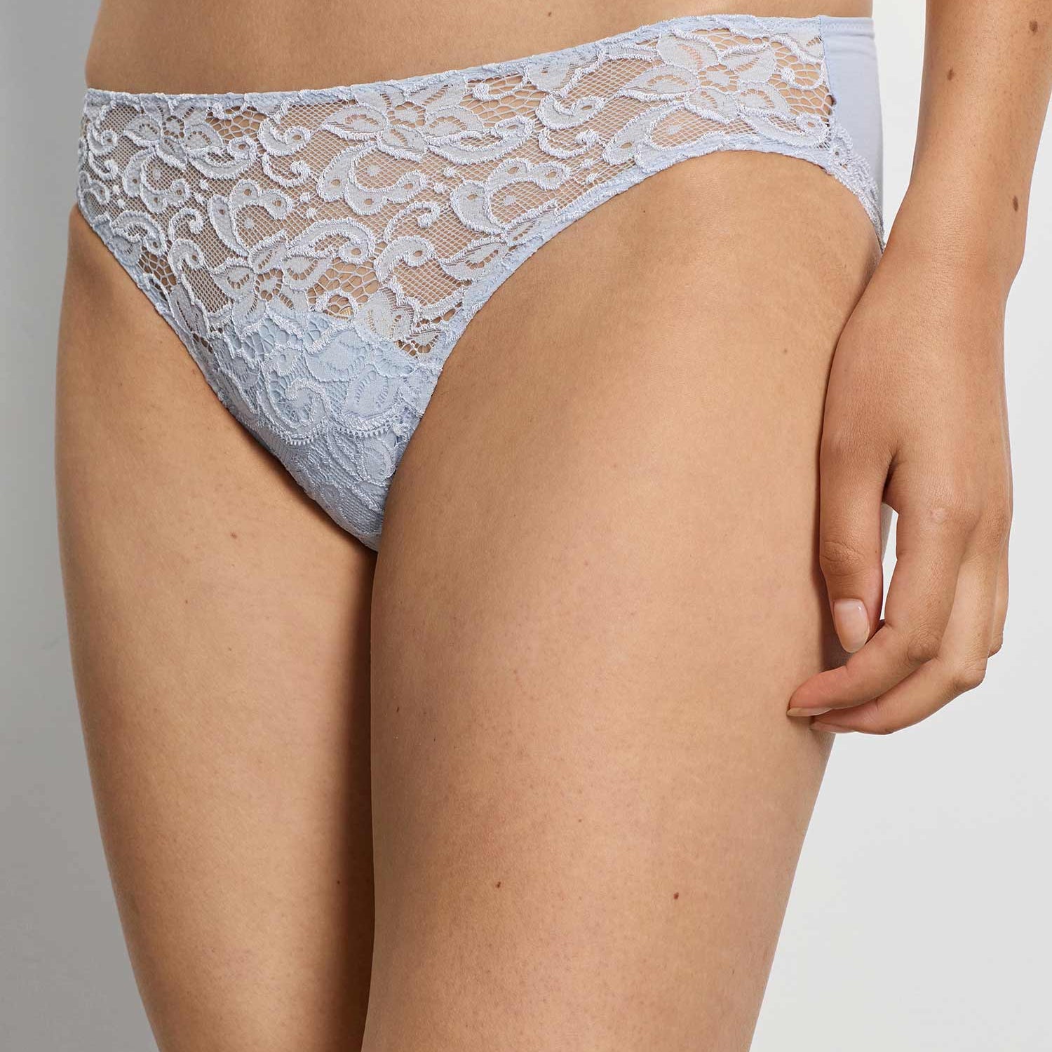 Mini-Briefs MOMENTS, Mini-Slip avec devant en dentelle, couleur d'été blue dove