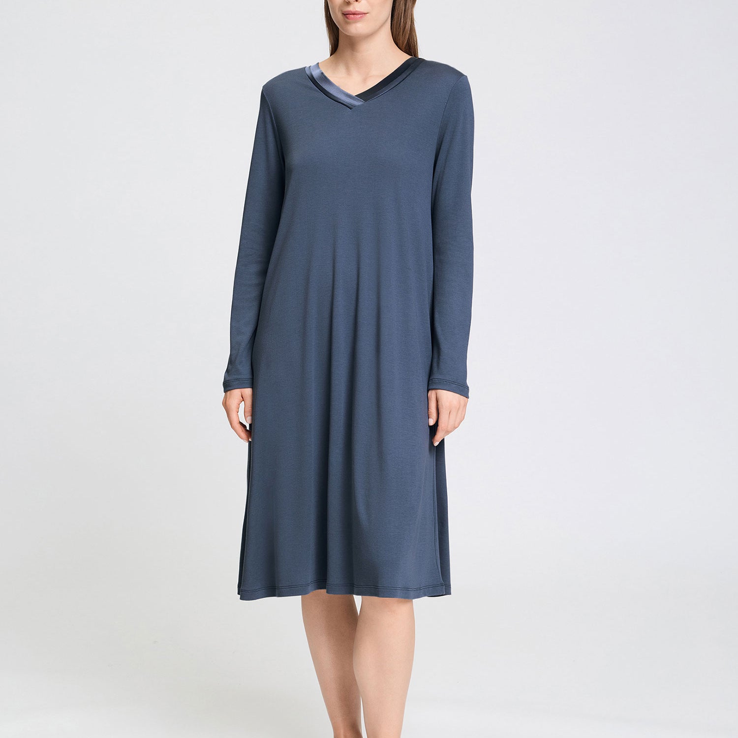 Nightdress TYRA, langarm, Länge 110cm, Grösse S