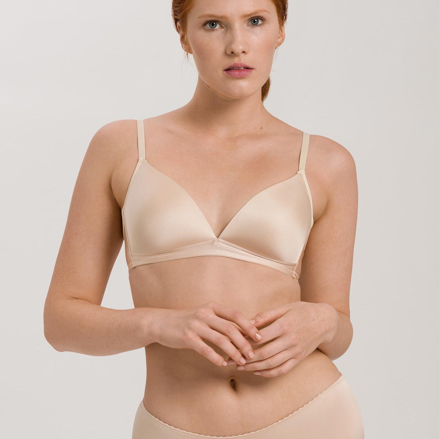 حمالة صدر ناعمة مبطنة SATIN DELUXE