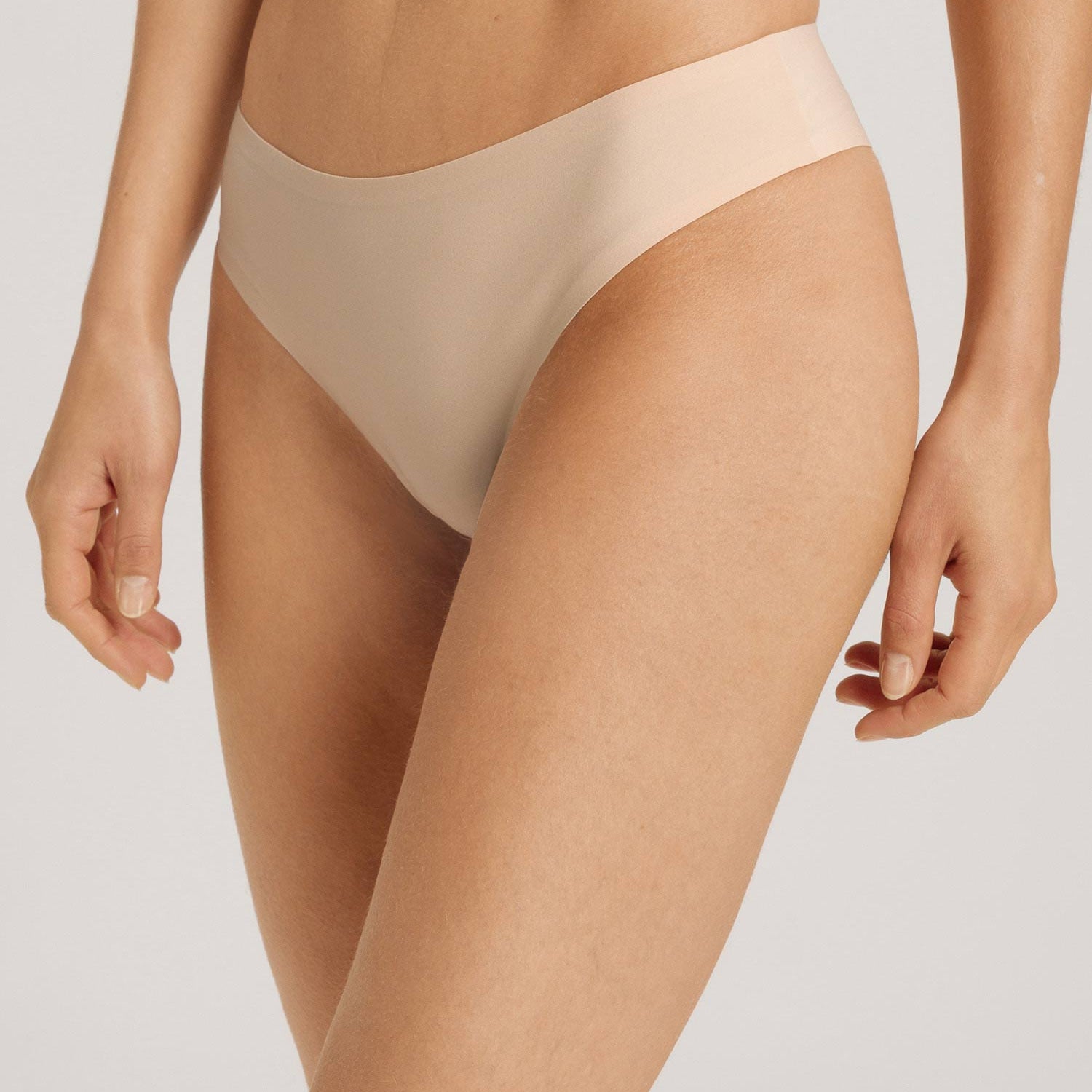 Thong, Chaîne INVISIBLE TOUCH