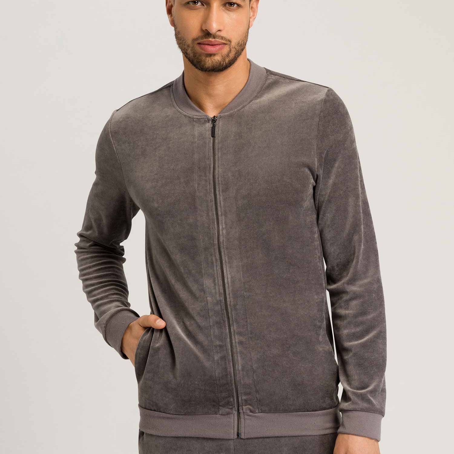 Veste FAVOURITES en solde ! Tailles M et XL