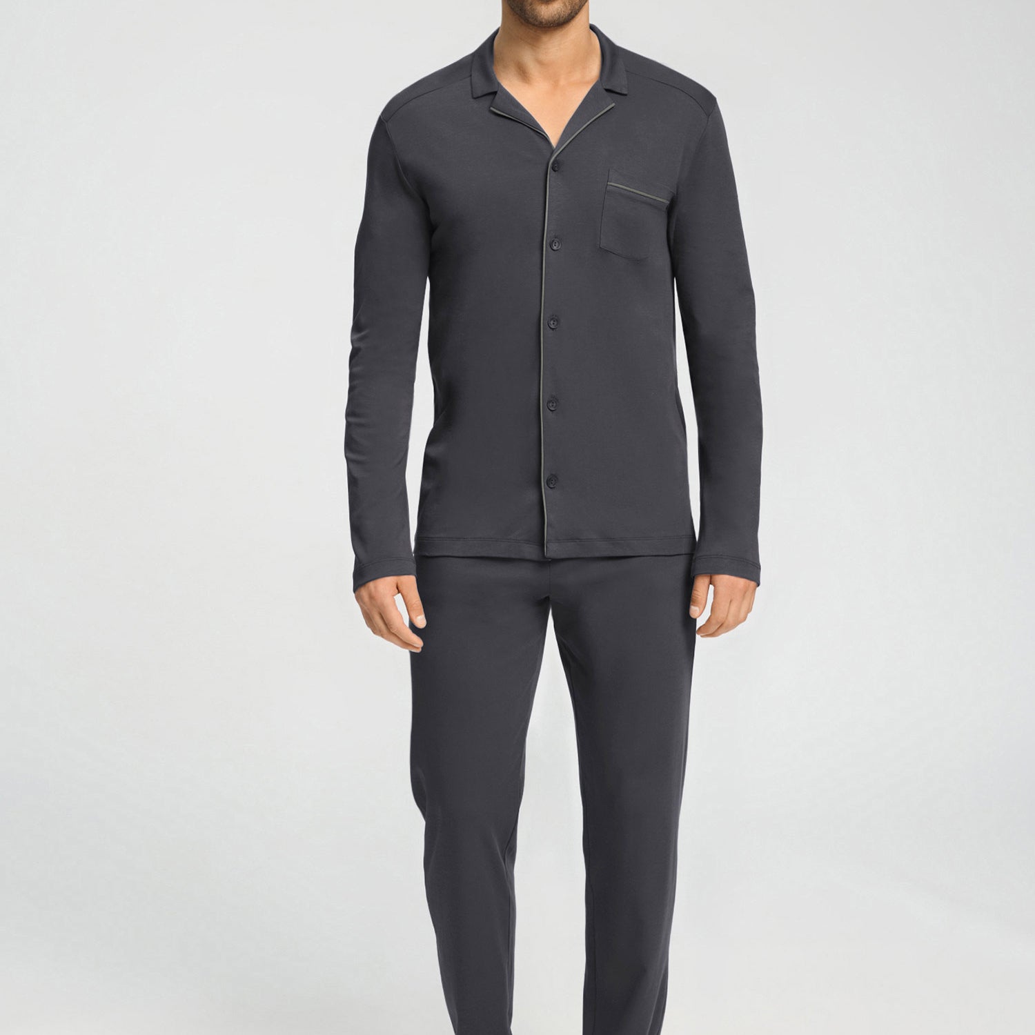 Langer Pyjama NIGHT & DAY, in Herbstfarbe charcoal art, Grösse L