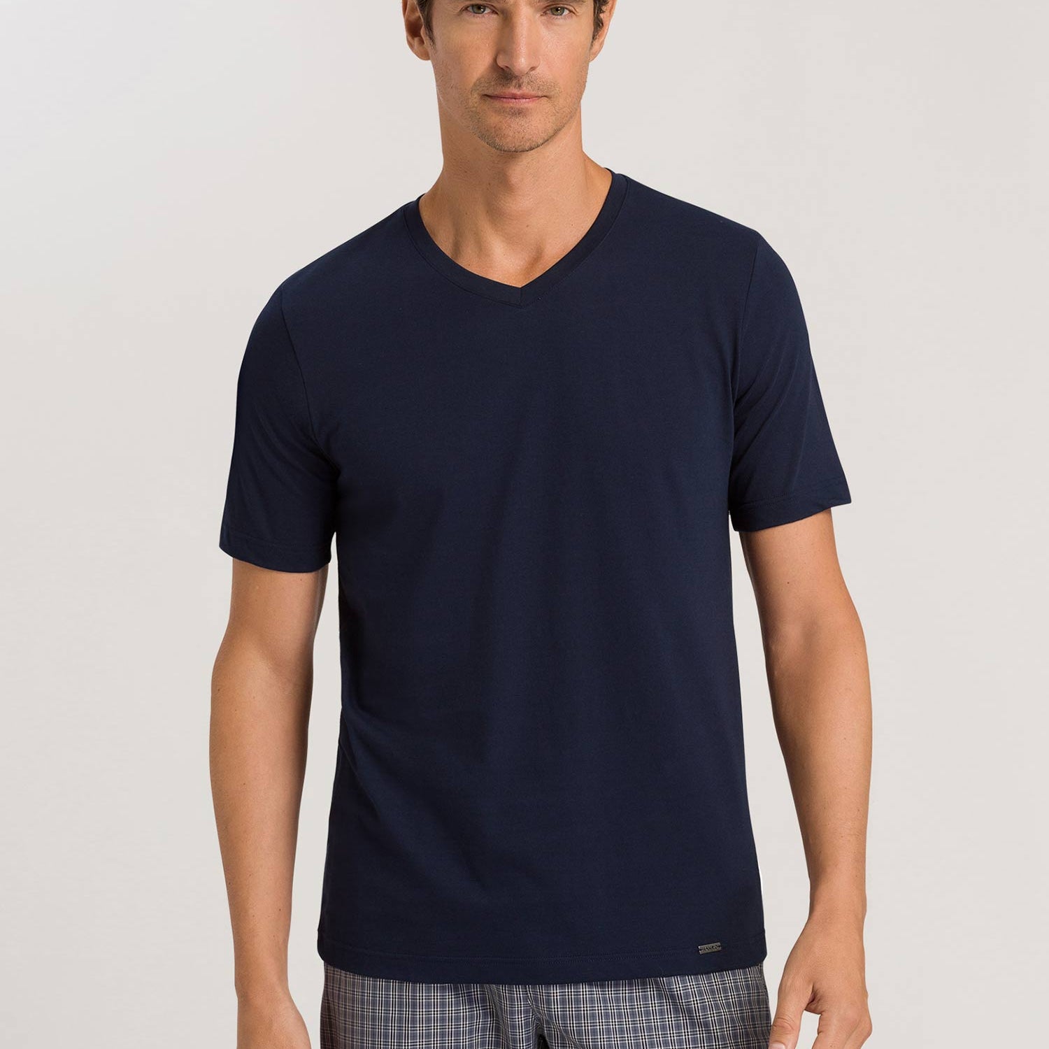 T-shirt, V-neck, LIVING