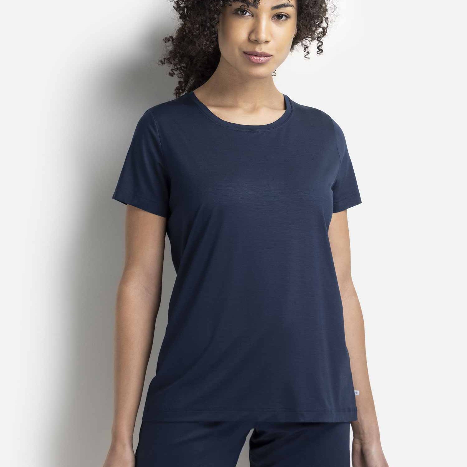 تي شيرت بأكمام قصيرة PURE LUXURY