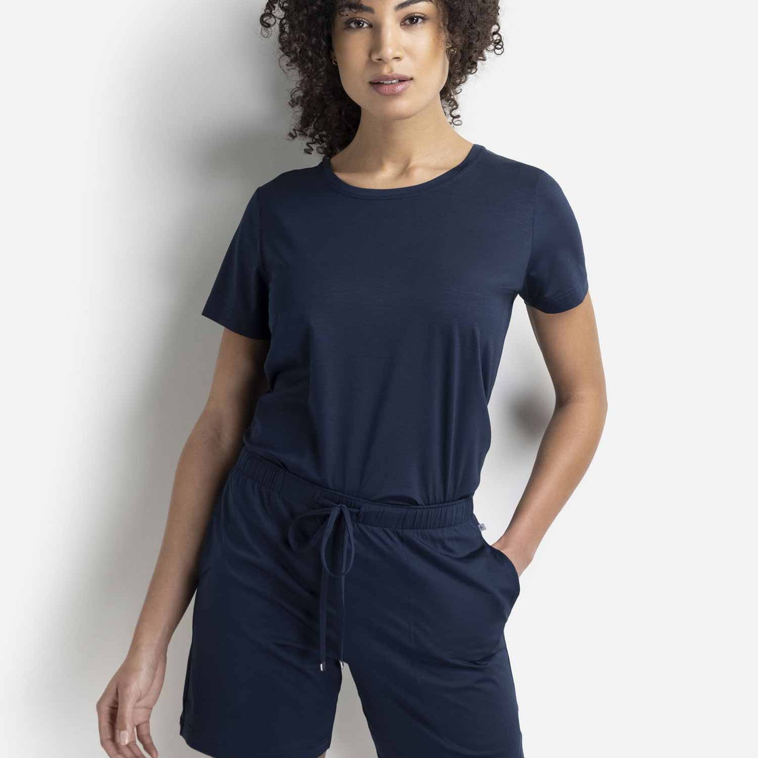 بنطلون قصير, شورتات PURE LUXURY