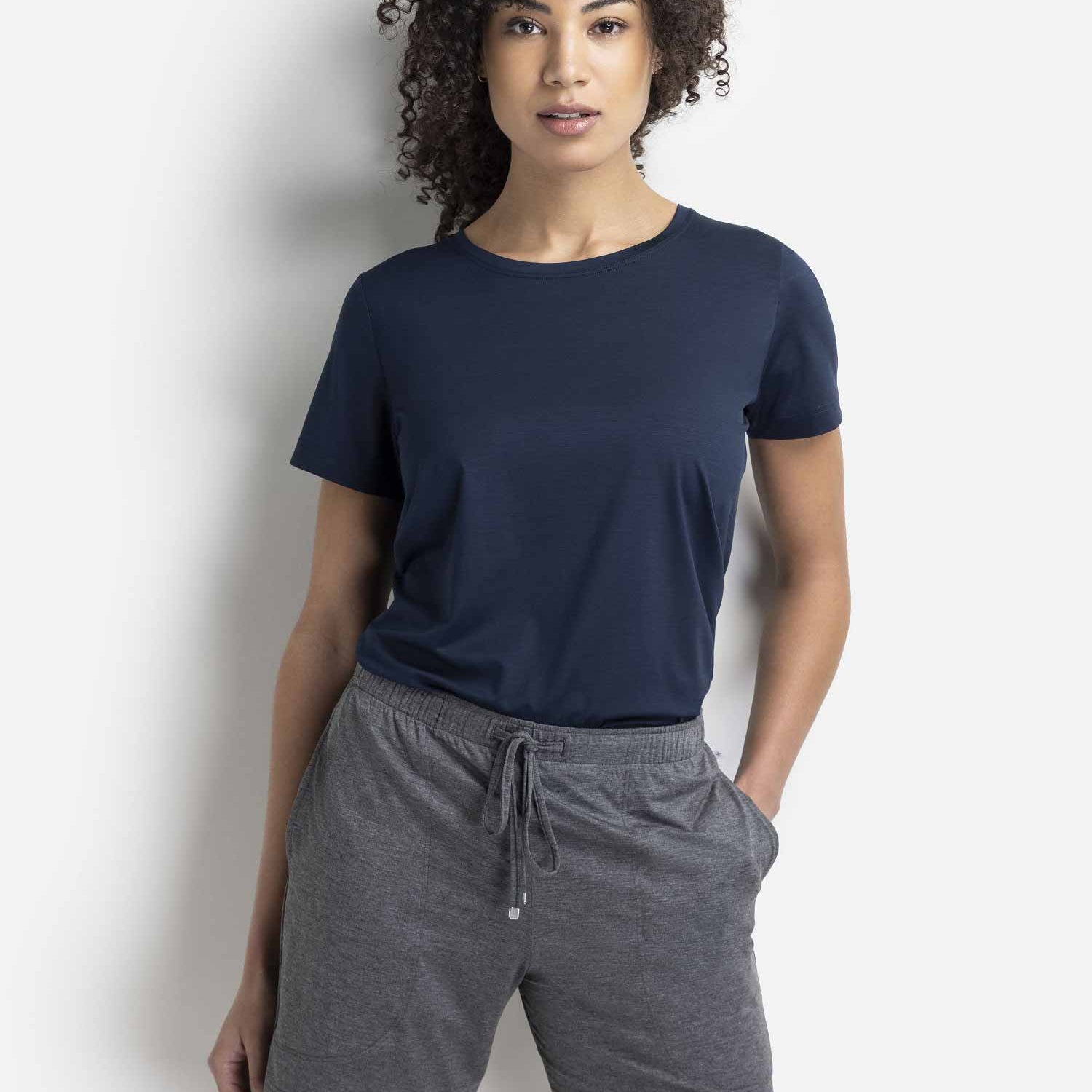 بنطلون قصير, شورتات PURE LUXURY