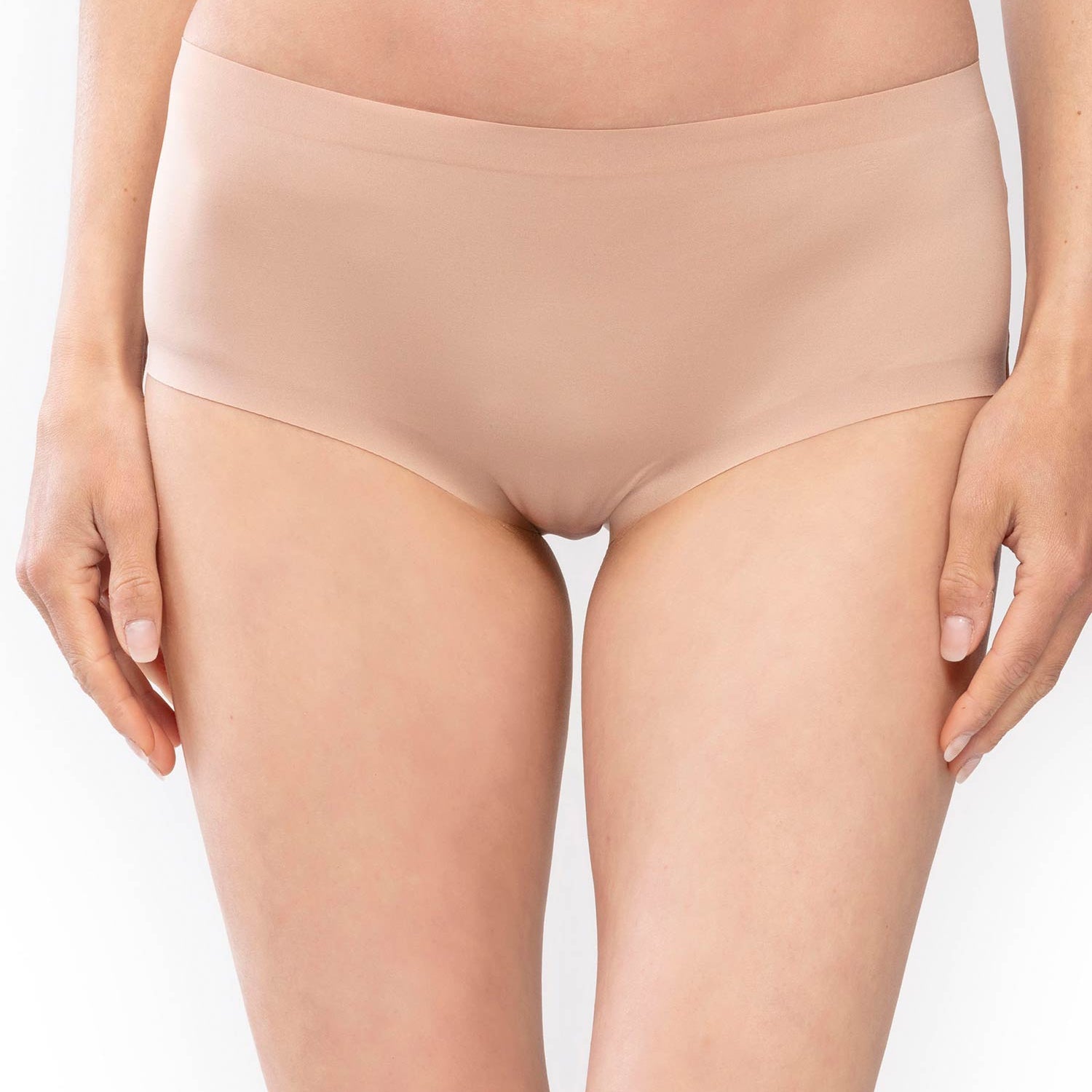 赶时髦的人 ILLUSION