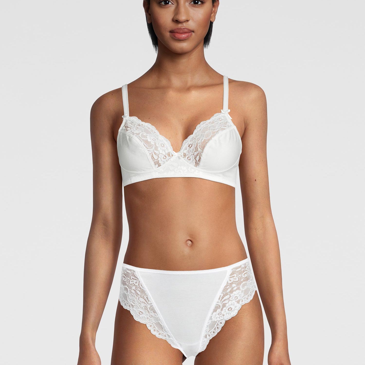 Balconette bra with Dentelle de Calais® lace, FILOSCOZIA REFINED