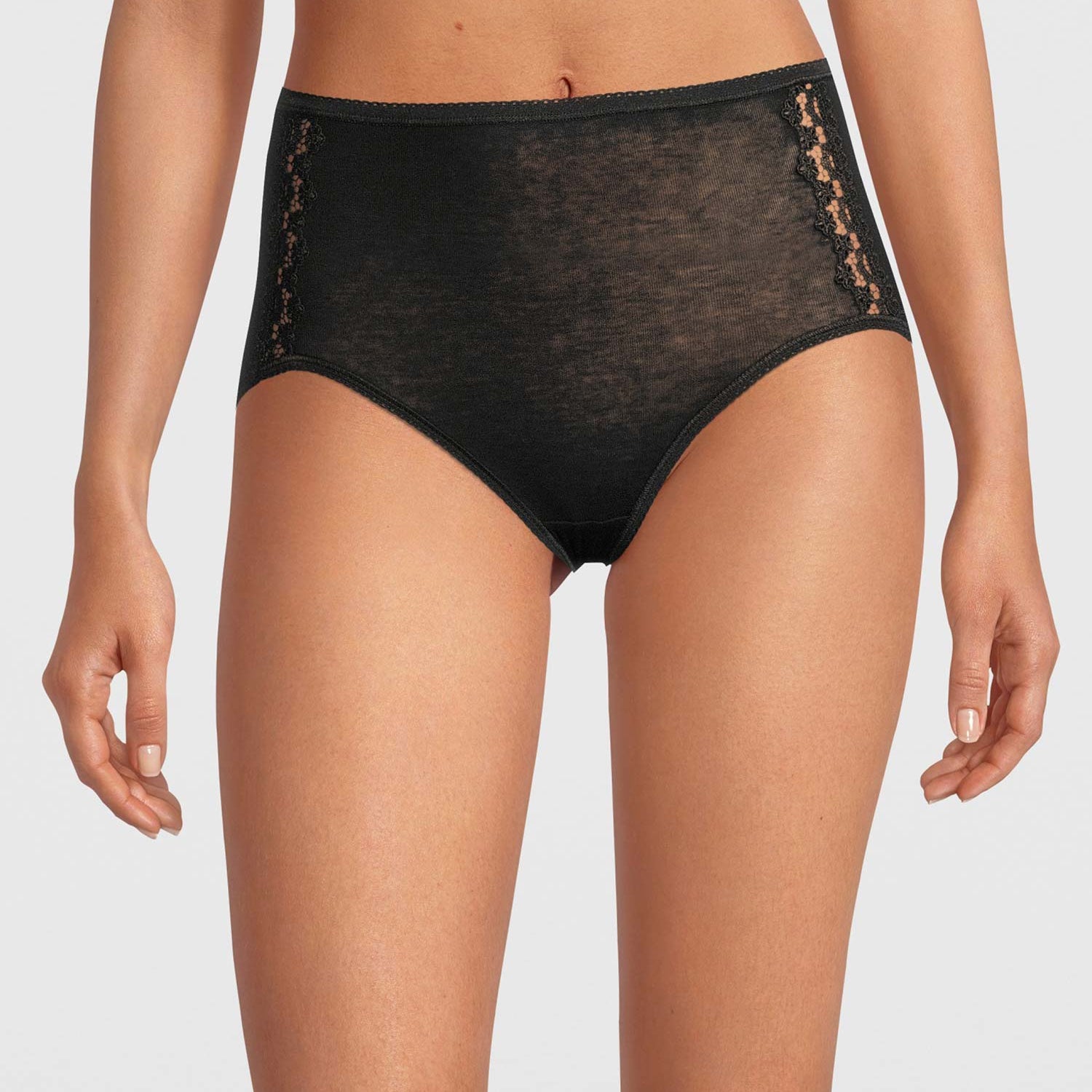 Maxi-Slip with macramé lace insert, FILOSCOZIA REFINED