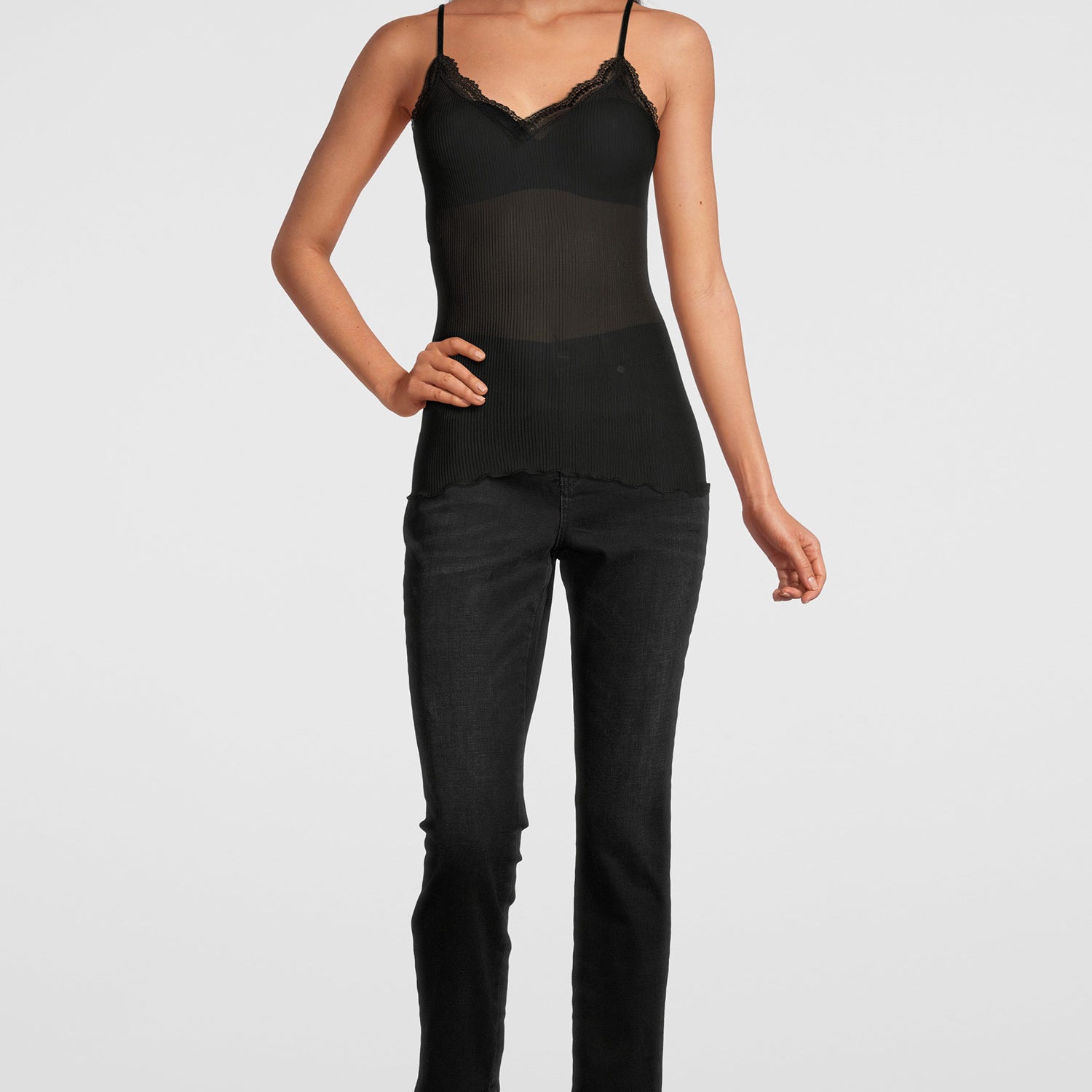 斯帕格顶,V领,配有“Dentelle de Calais®”蕾丝,PURE SILK