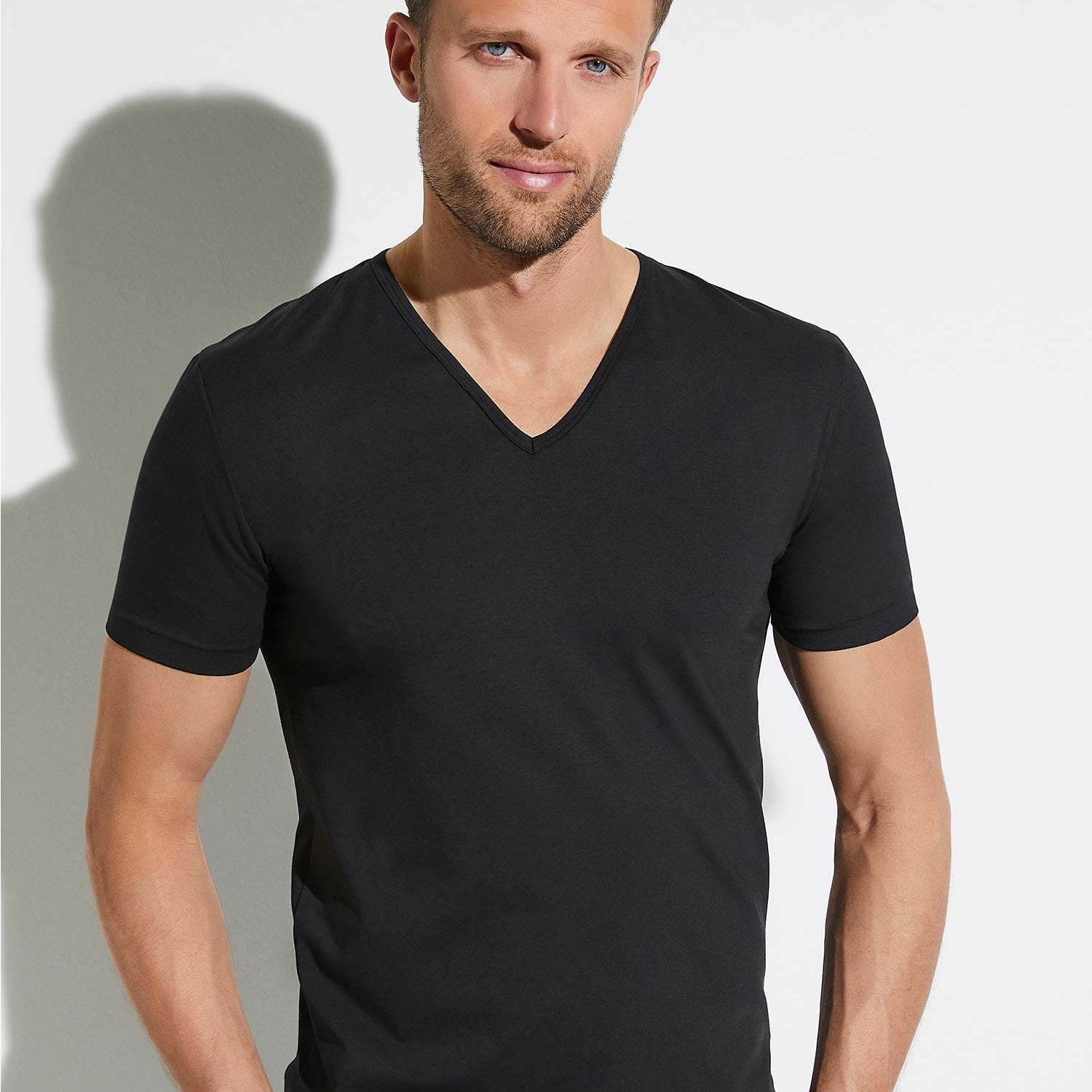 T-shirt, short sleeve, V-neck, 172 PURE COMFORT