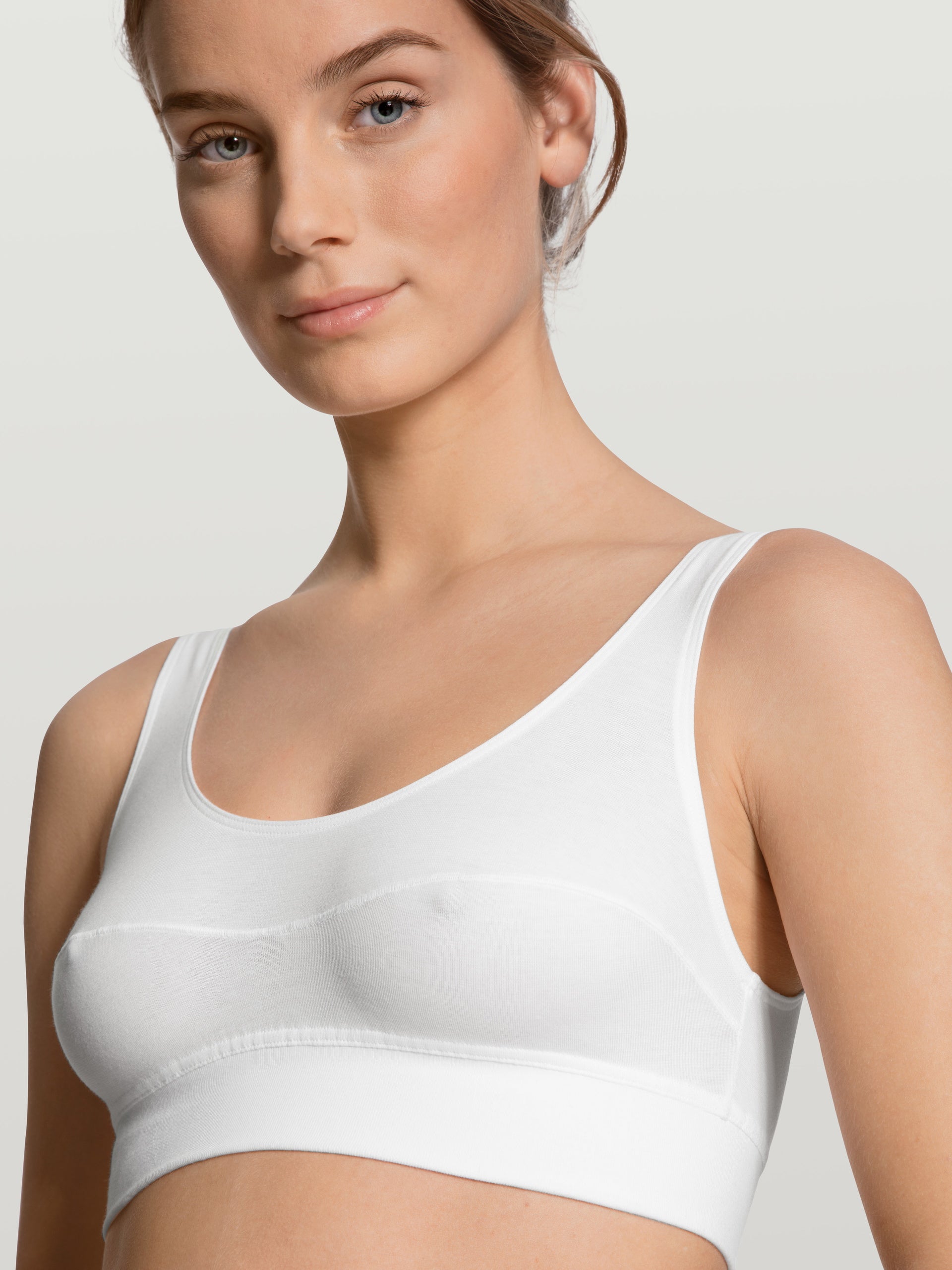 Busty ELASTIC - white (CALIDA 001)
