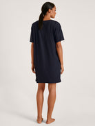 Chemise de nuit à manches courtes (95 cm) DEEPSLEEPWEAR Balancing - bleu lapis foncé (CALIDA 339)