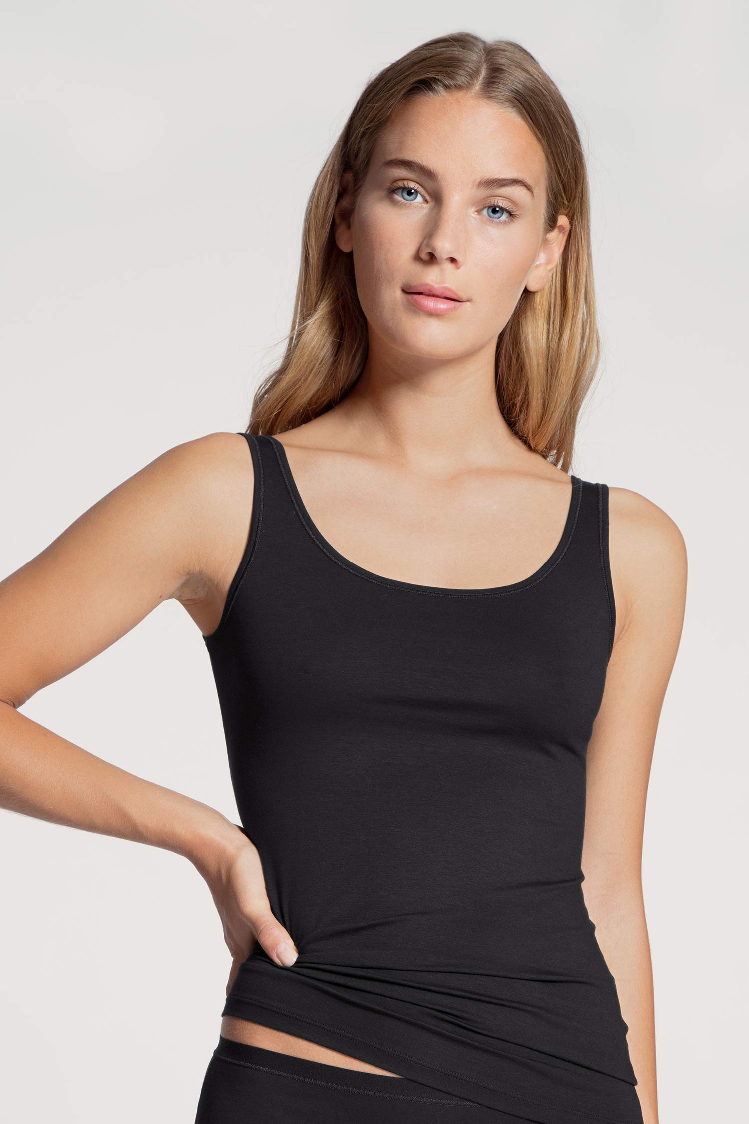 الدبابة-أعلى NATURAL COMFORT 