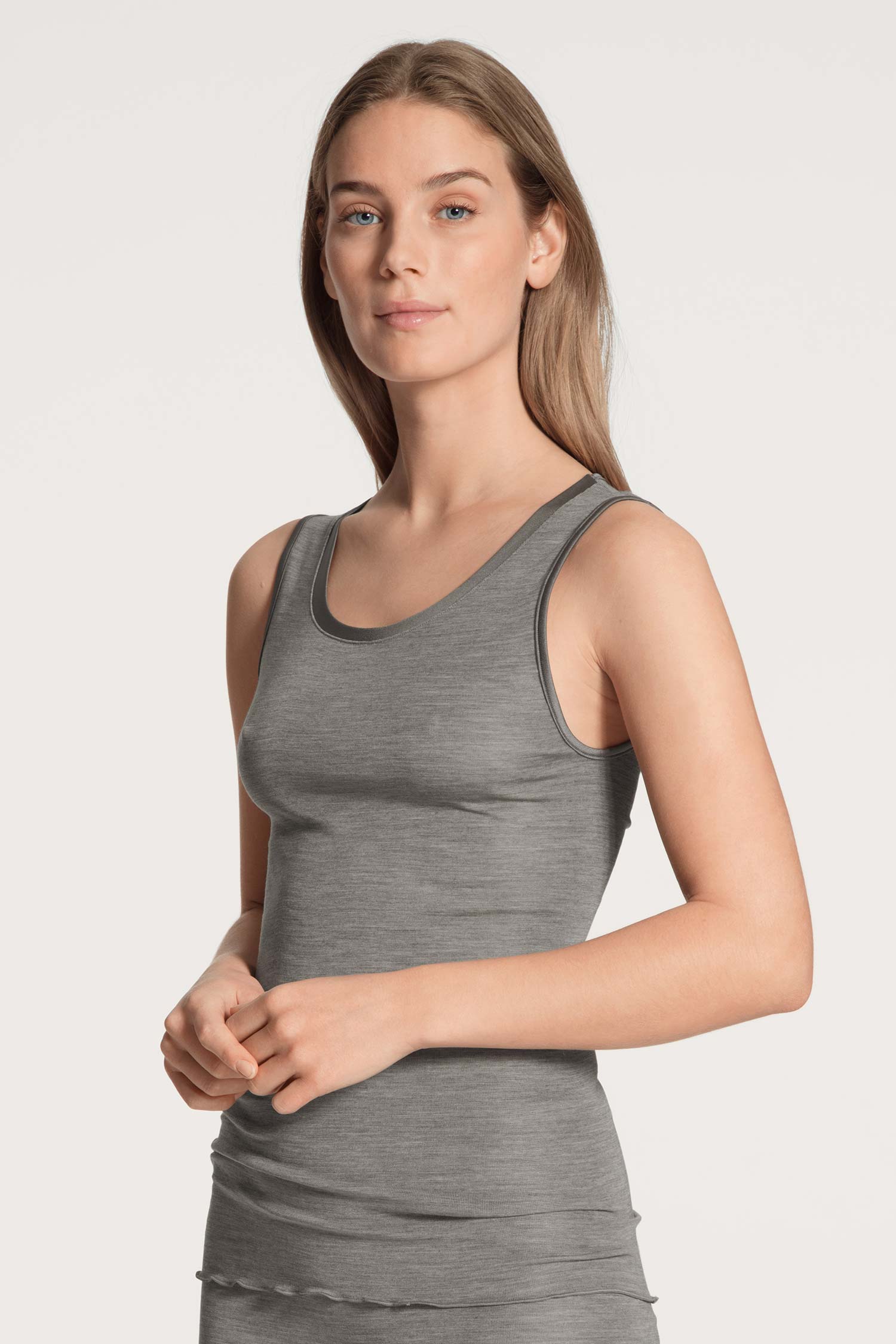 خزان-أعلى TRUE CONFIDENCE 