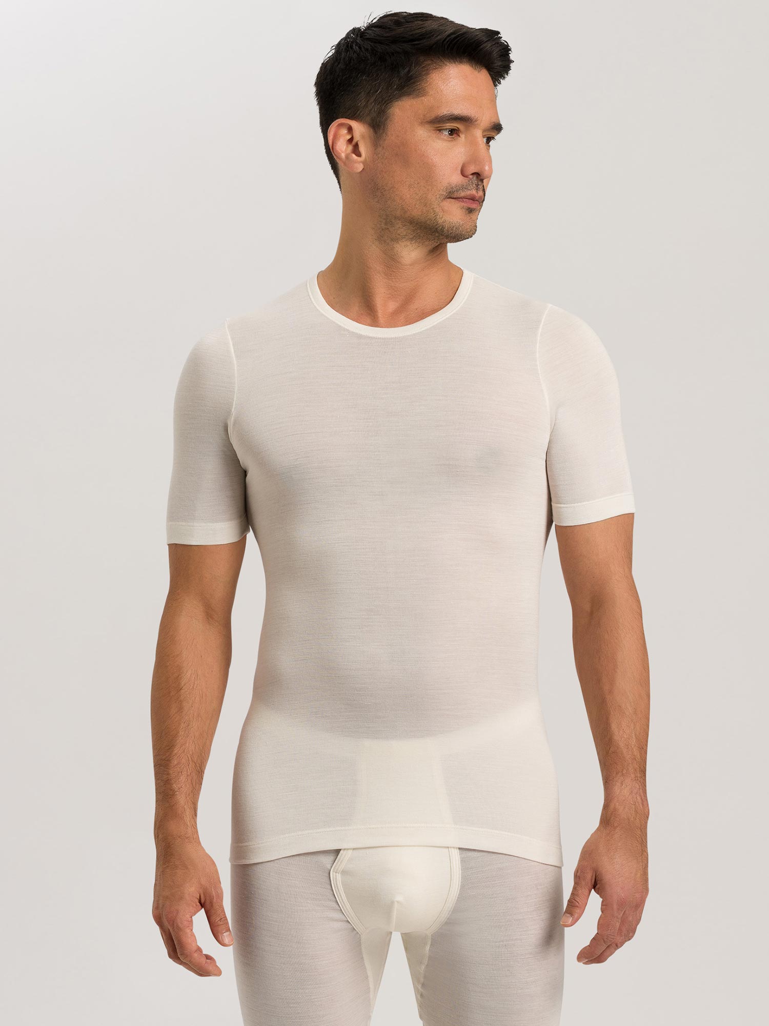 短袖T恤，O领，WOOLEN SILK 