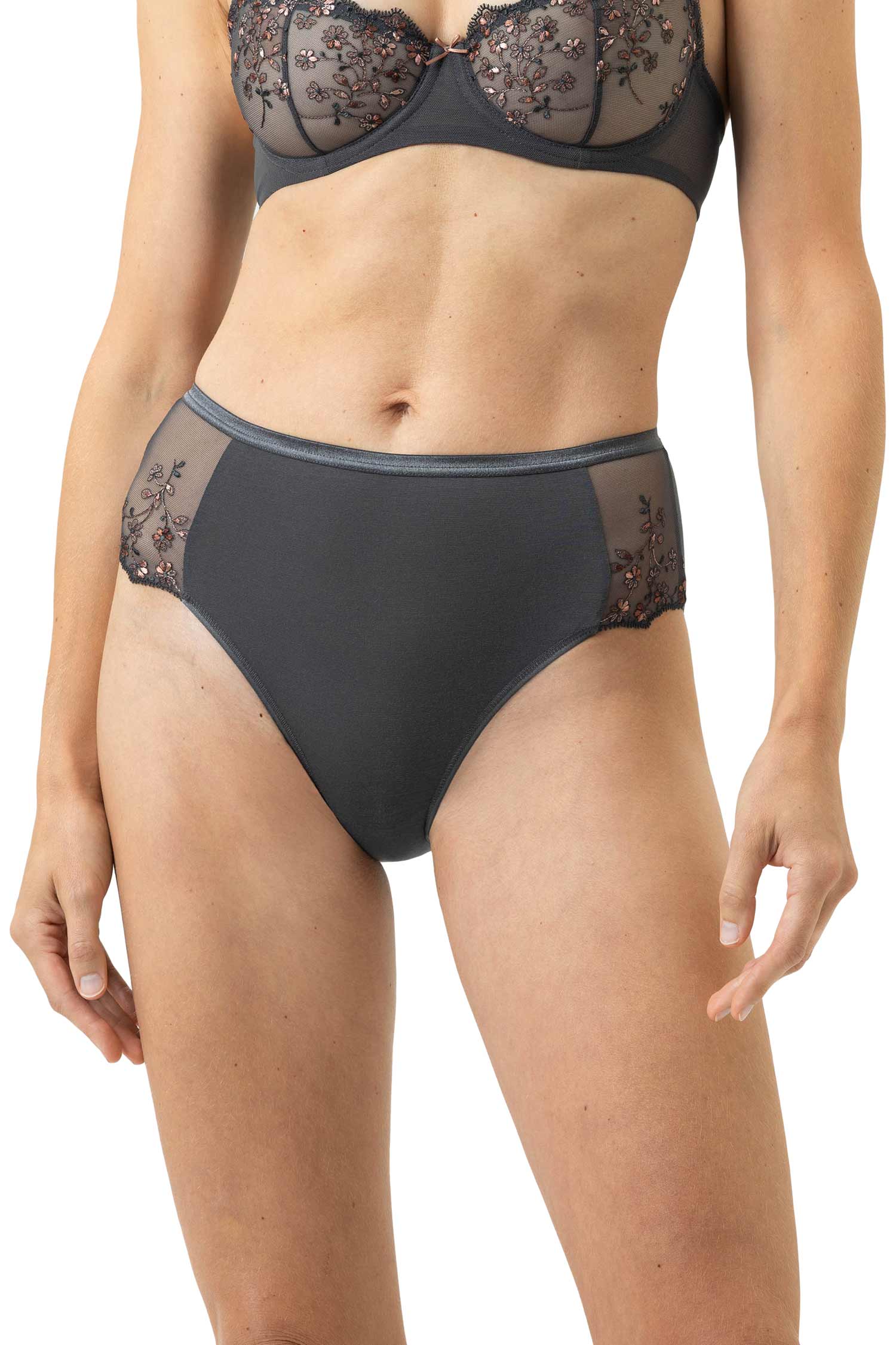 美国裤子 DELIGHTED 