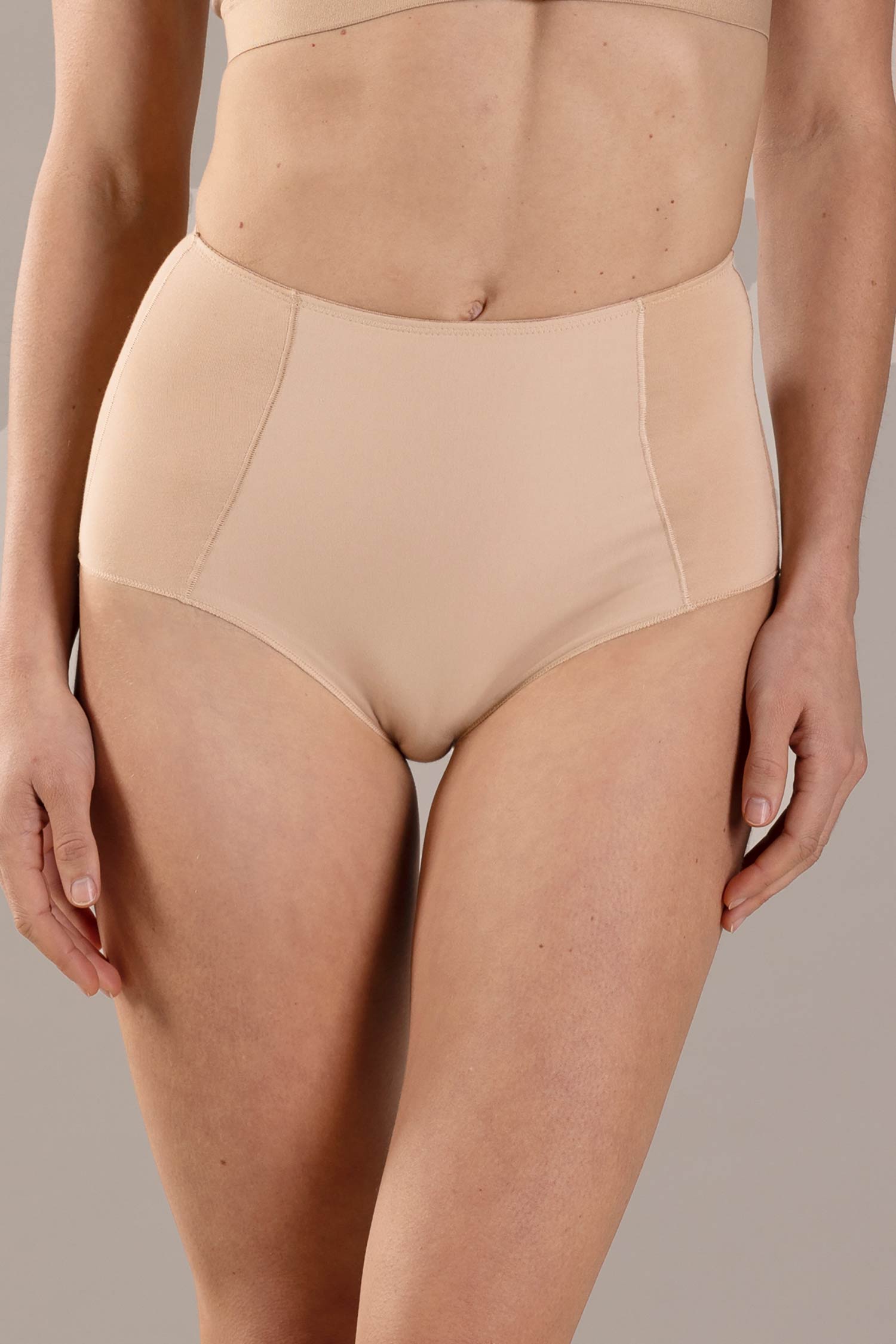 腰部短裤 COTTON SHAPE 