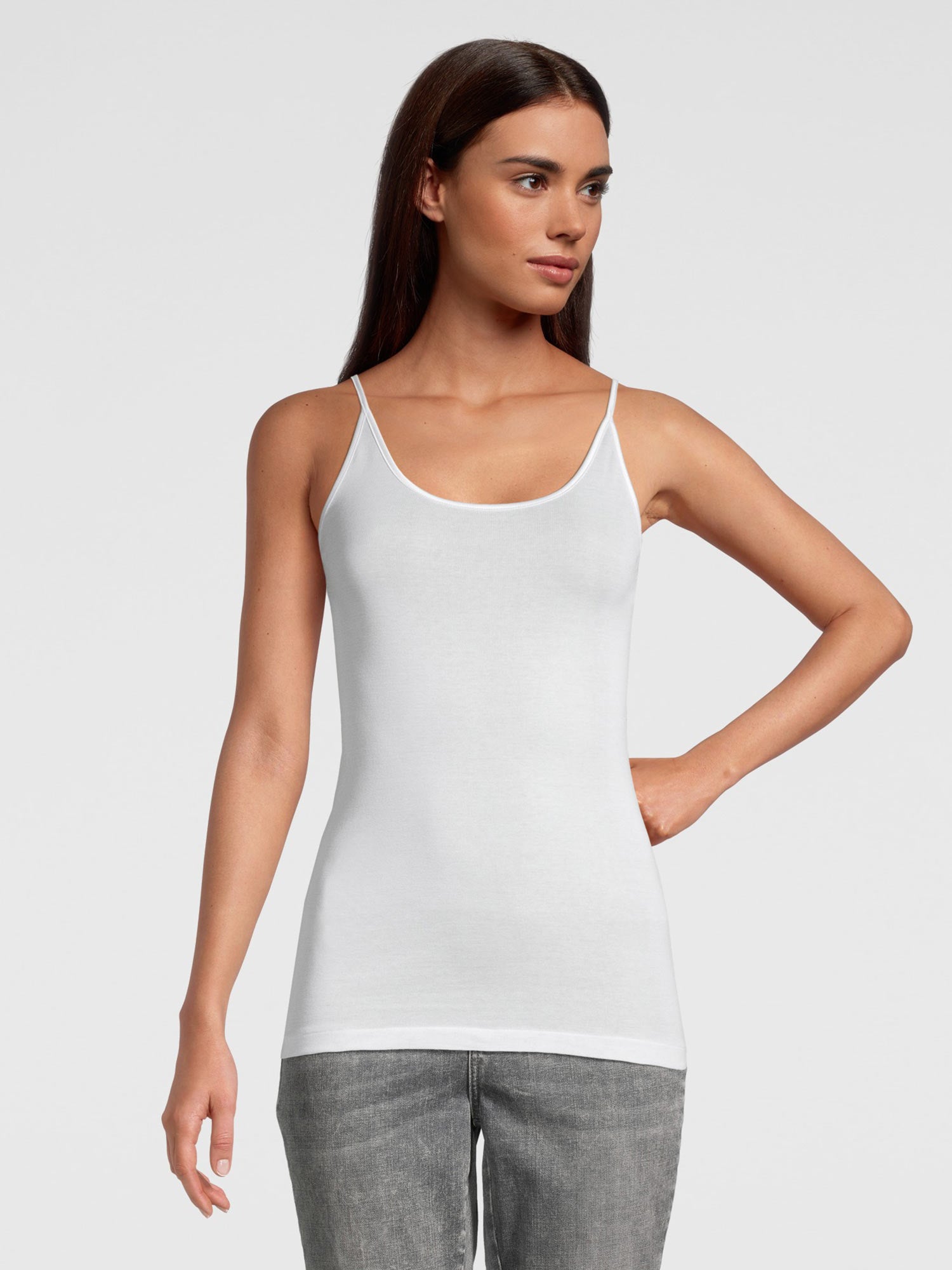 قمة السباغيتي, خط رقبة مستدير, FILOSCOZIA SATIN 